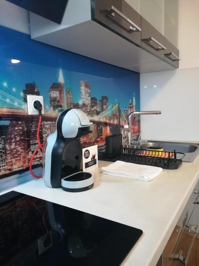 Apartment Tesla Viena Exterior foto